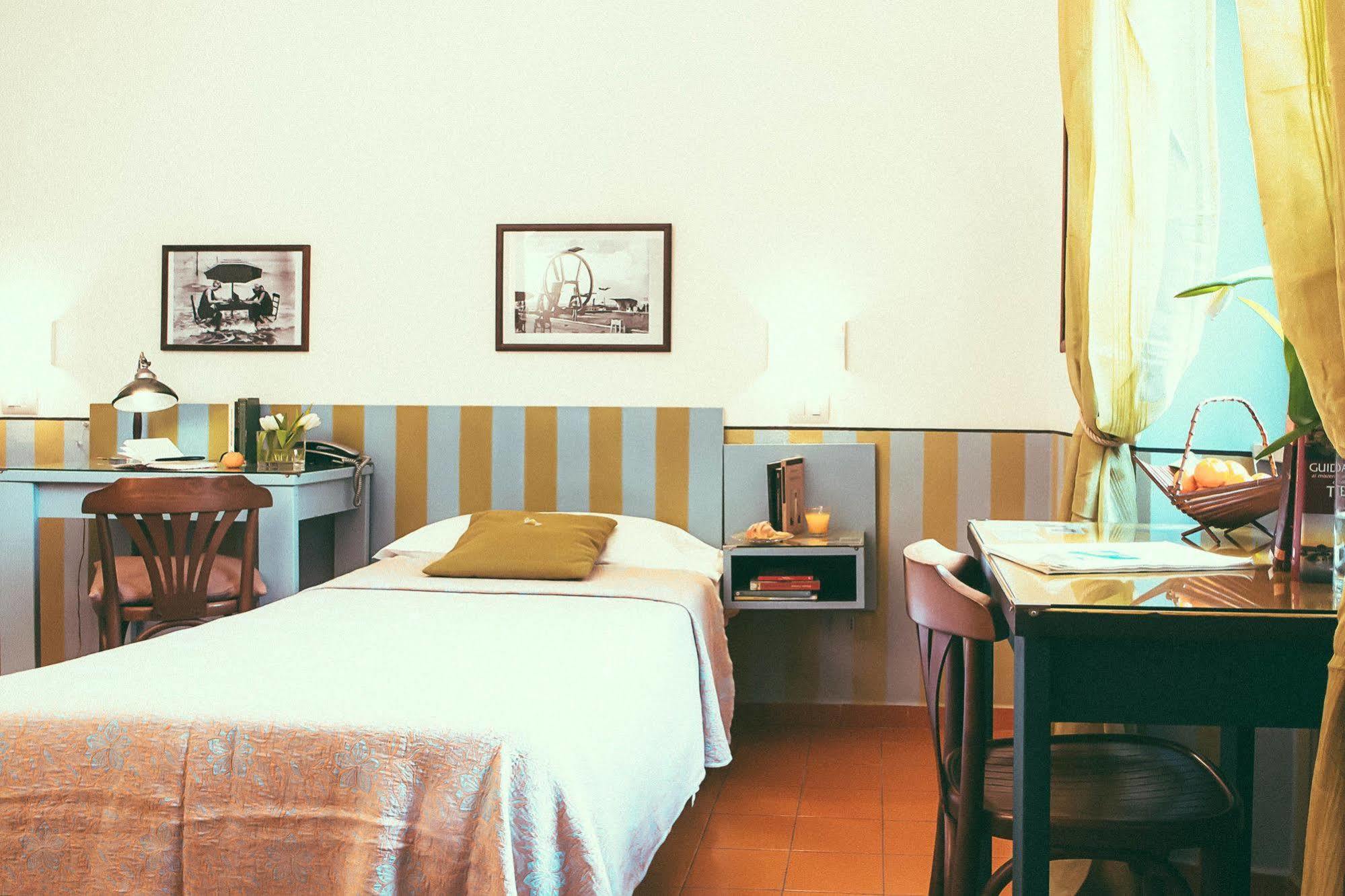 Hotel Sirenetta Lido di Ostia Exterior foto