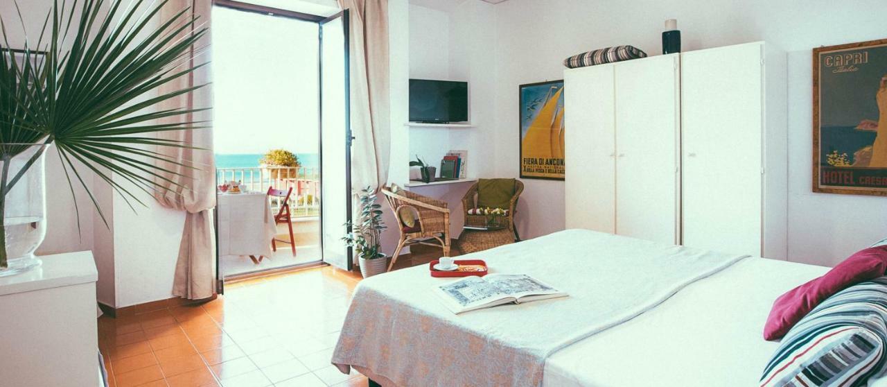Hotel Sirenetta Lido di Ostia Exterior foto
